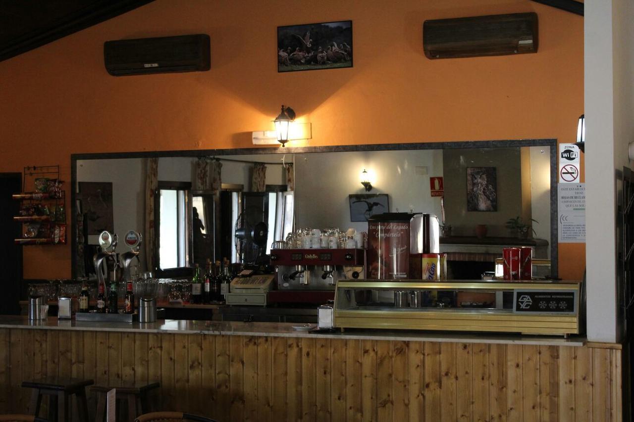 Hotel Rural Puerta De Monfrague Villarreal de San Carlos Eksteriør billede